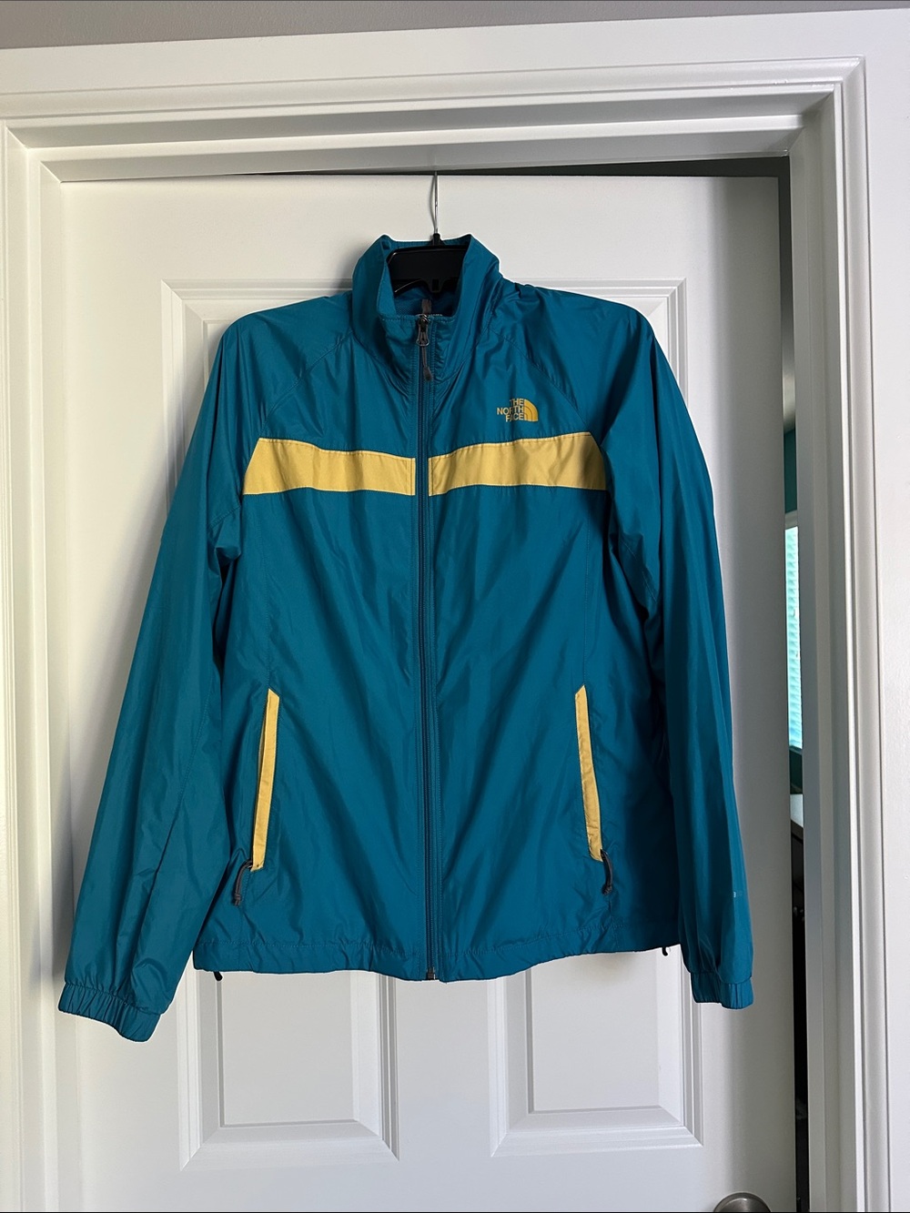 Women’s North Face Hydrenalite jacket